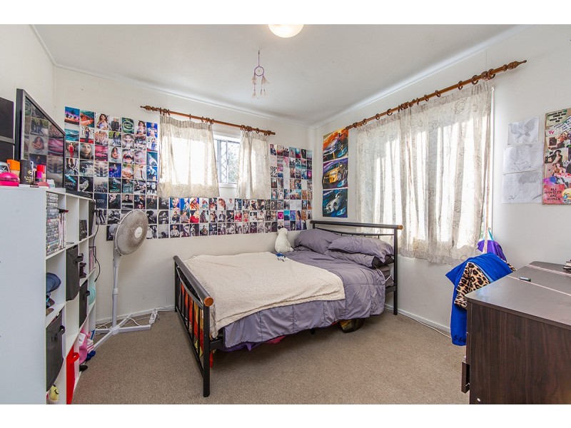 89 Longland Street, Redcliffe QLD 4020