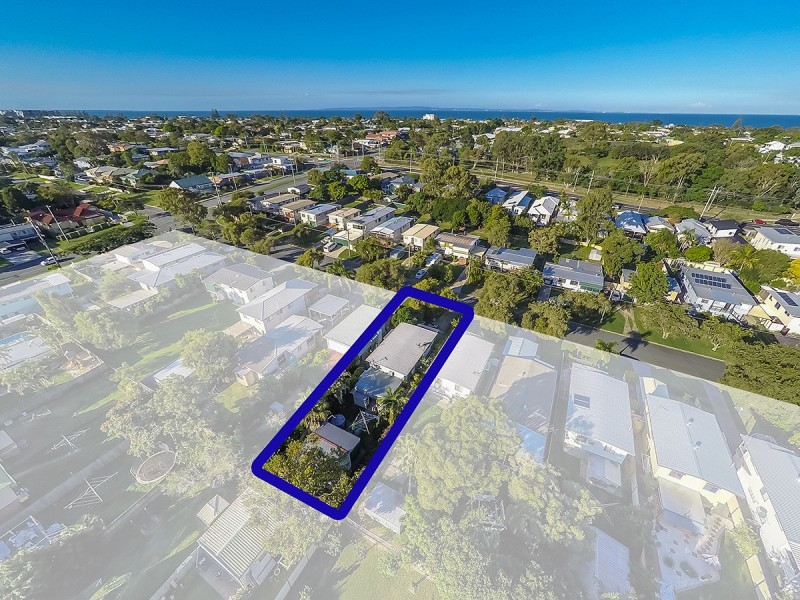 89 Longland Street, Redcliffe QLD 4020