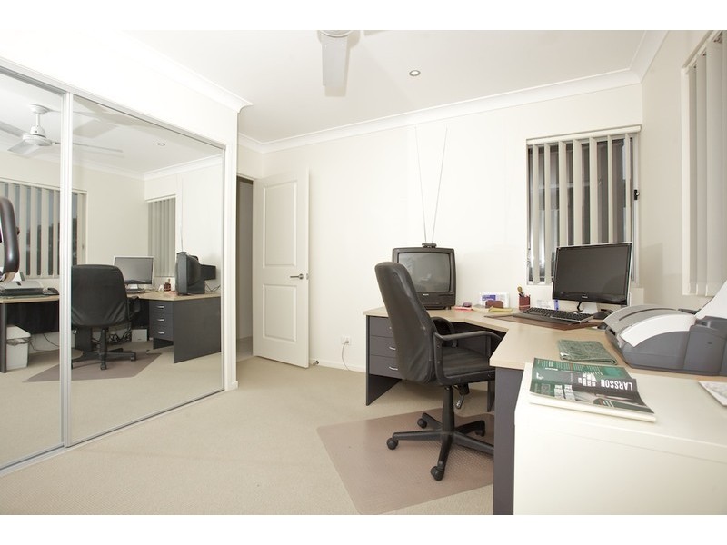 8/13-15 Lane Street, Clontarf QLD 4019