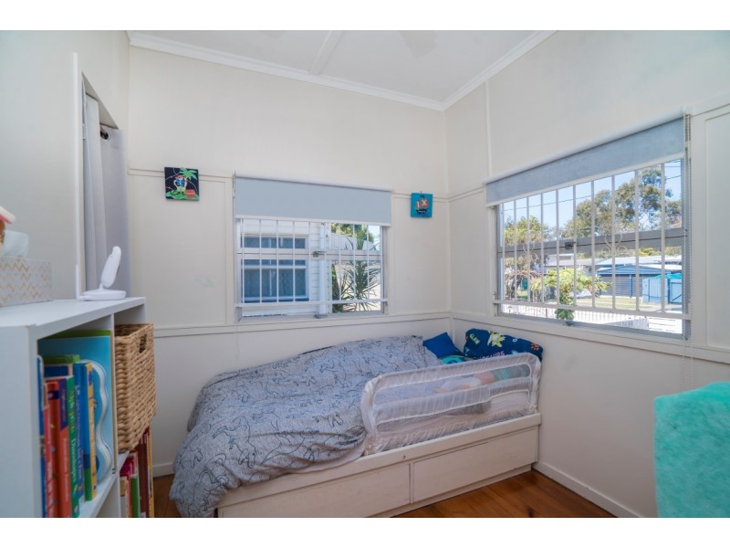 25 View Street, Woody Point QLD 4019