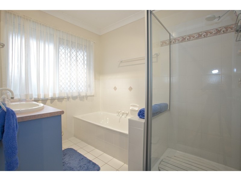 8 Townsville Crescent, Deception Bay QLD 4508