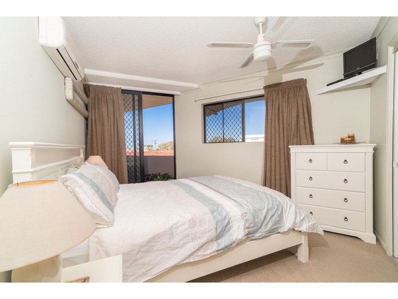 6/51 Landsborough Avenue, Scarborough QLD 4020