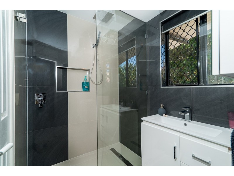 6/51 Landsborough Avenue, Scarborough QLD 4020