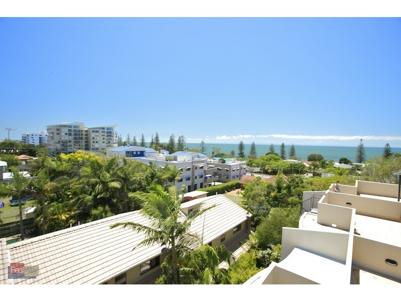 6/51 Landsborough Avenue, Scarborough QLD 4020