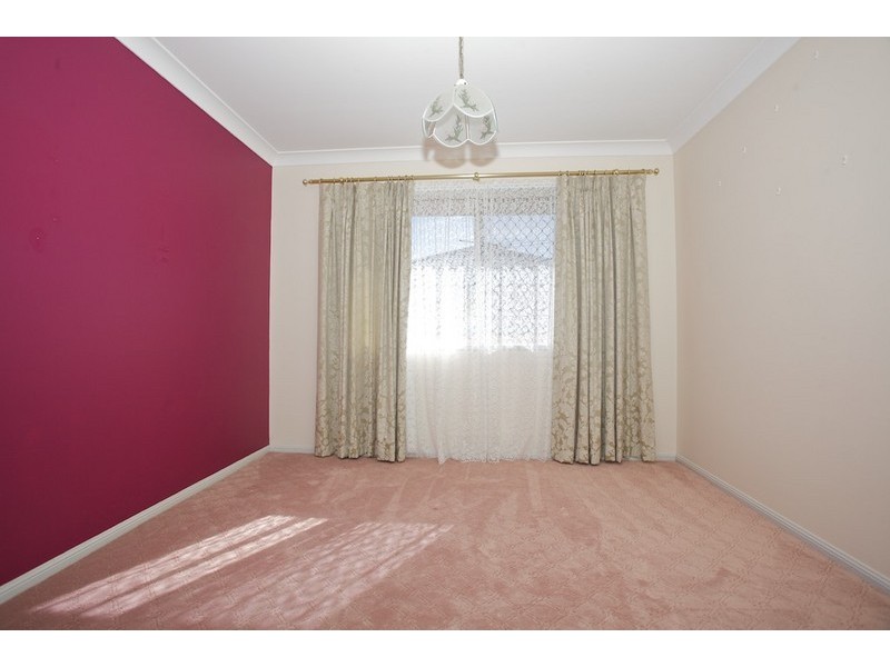 5 Shangri-La Court, Rothwell QLD 4022