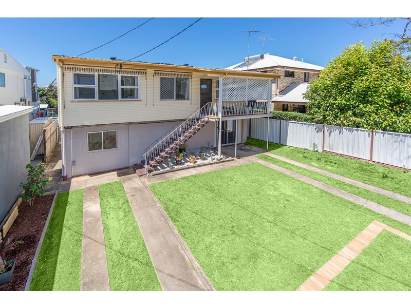 17 Ada Street, Margate QLD 4019