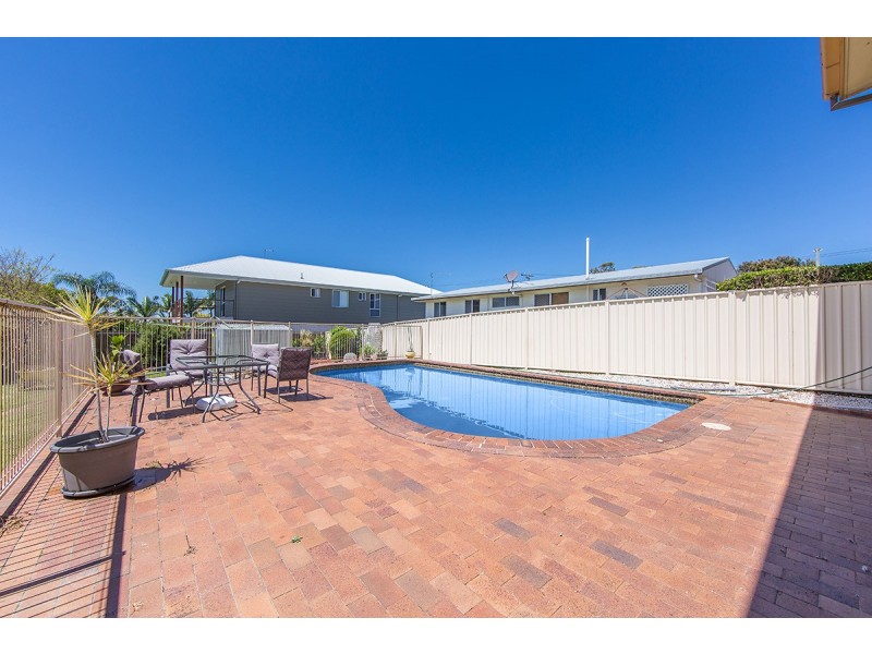17 Ada Street, Margate QLD 4019