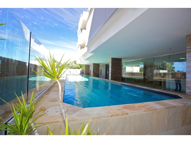 4/83 Marine Parade, Redcliffe QLD 4020