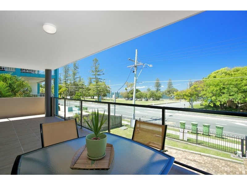 1/51 Landsborough Avenue, Scarborough QLD 4020