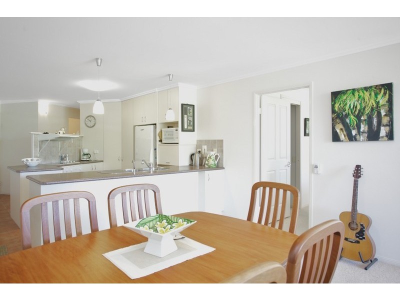 1/51 Landsborough Avenue, Scarborough QLD 4020