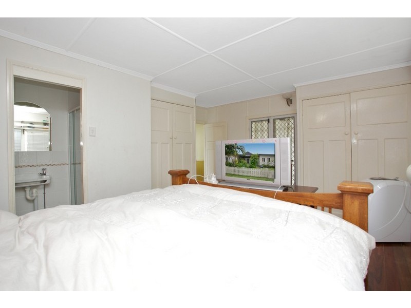 24 Church Street, Kippa-ring QLD 4021