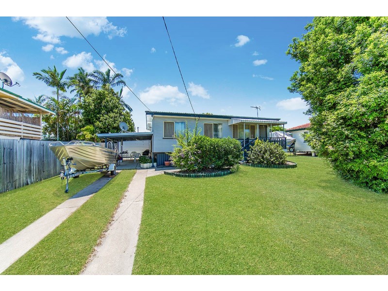 8 Kroll Street, Kippa-ring QLD 4021