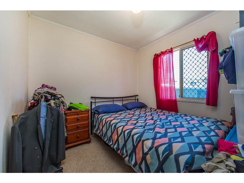 8 Kroll Street, Kippa-ring QLD 4021