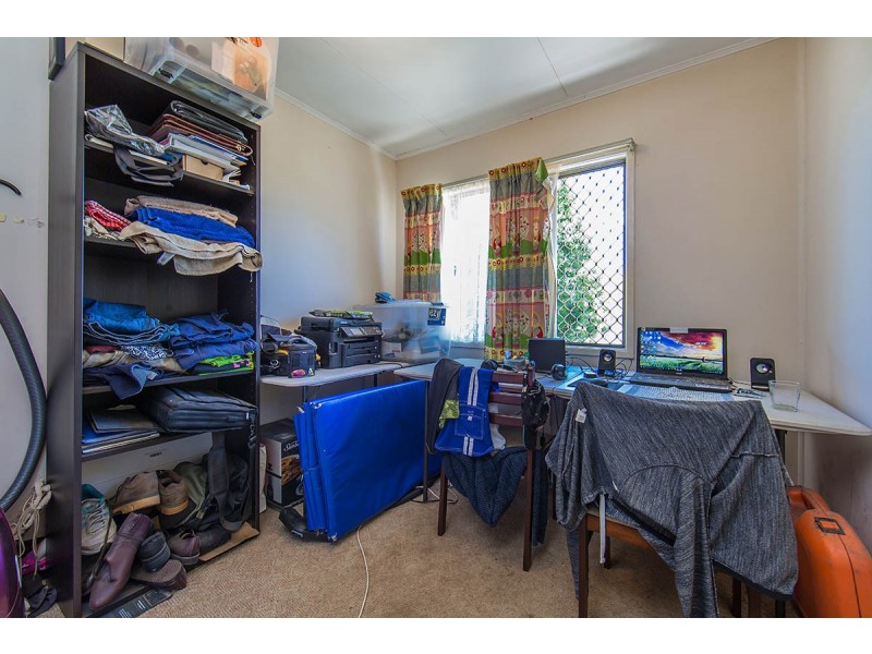 8 Kroll Street, Kippa-ring QLD 4021