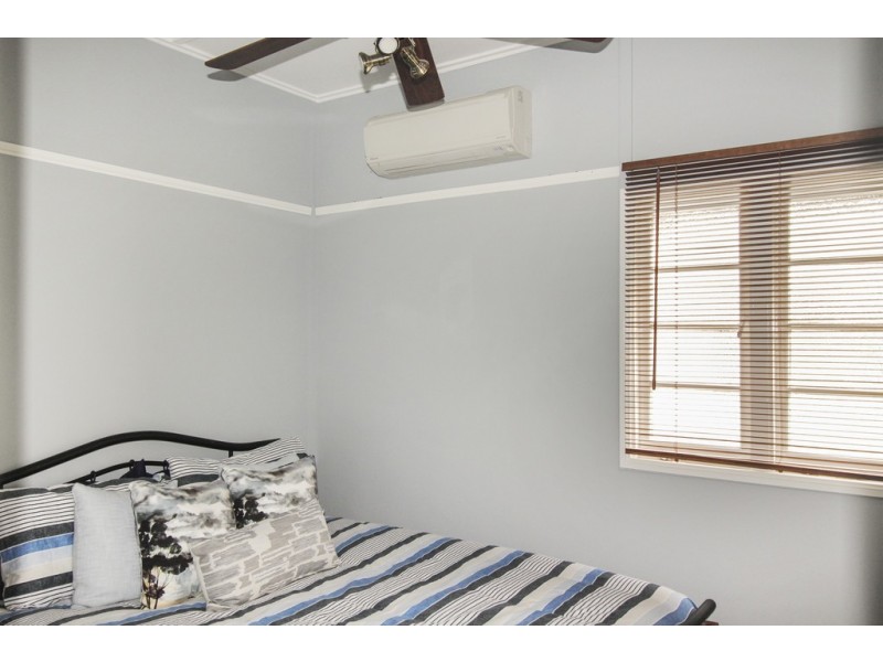 24 Donald Street, Woody Point QLD 4019