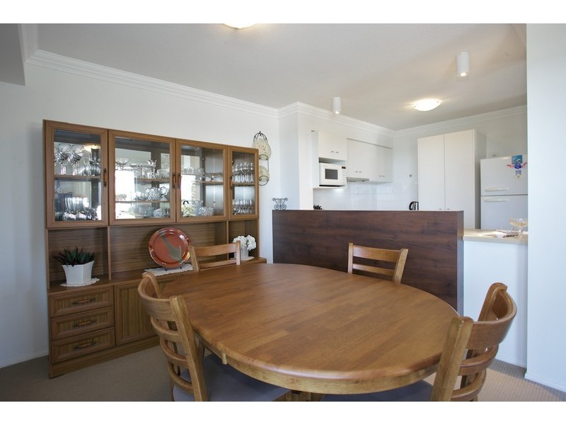 8/55 Marine Parade, Redcliffe QLD 4020