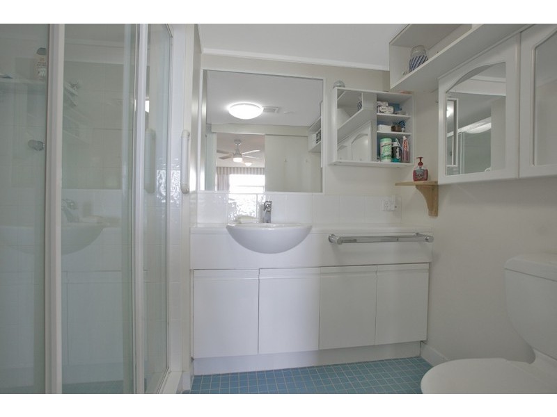 27/77 Marine Parade, Redcliffe QLD 4020