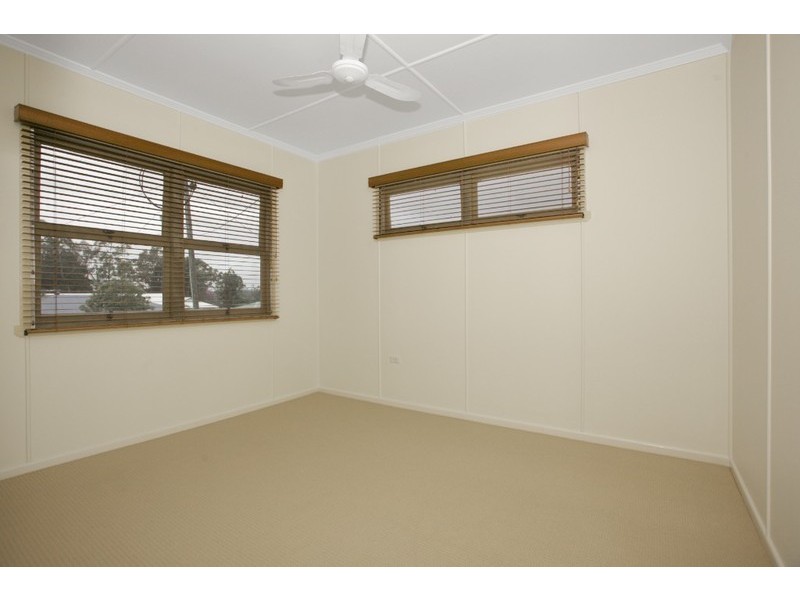 69 Hill Parade, Clontarf QLD 4019