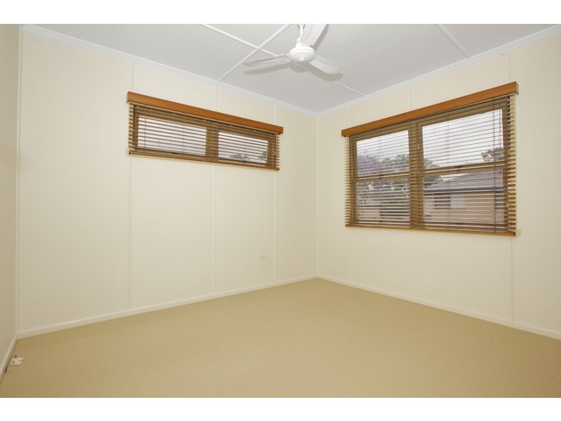 69 Hill Parade, Clontarf QLD 4019