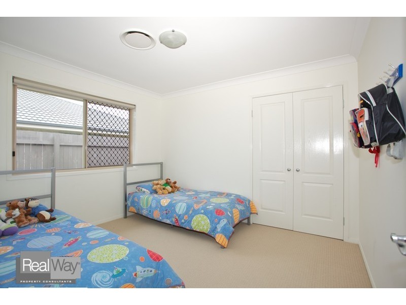 1 Jemma Street, Rothwell QLD 4022