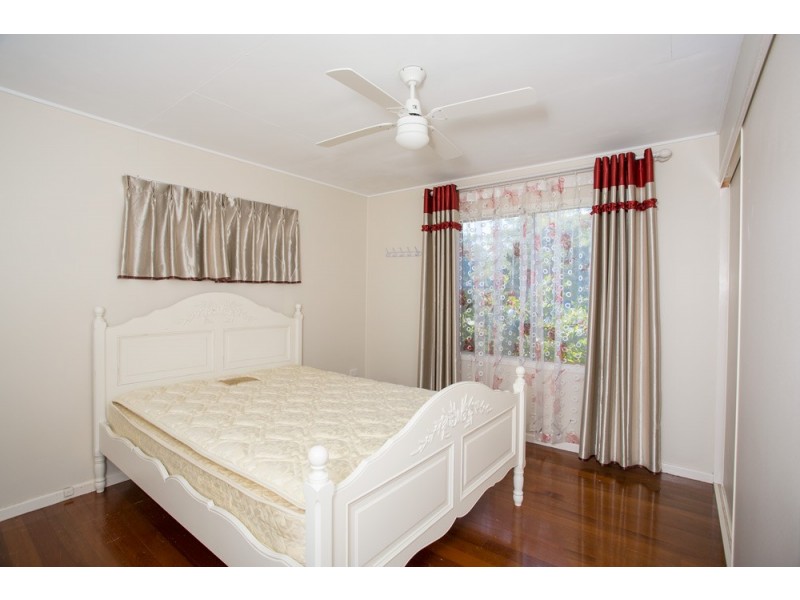 6 Tainton Street, Clontarf QLD 4019