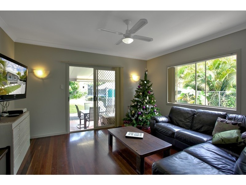 83 Thomas Street, Clontarf QLD 4019