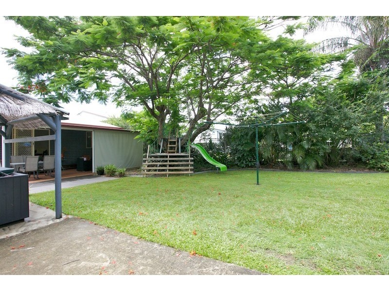 83 Thomas Street, Clontarf QLD 4019