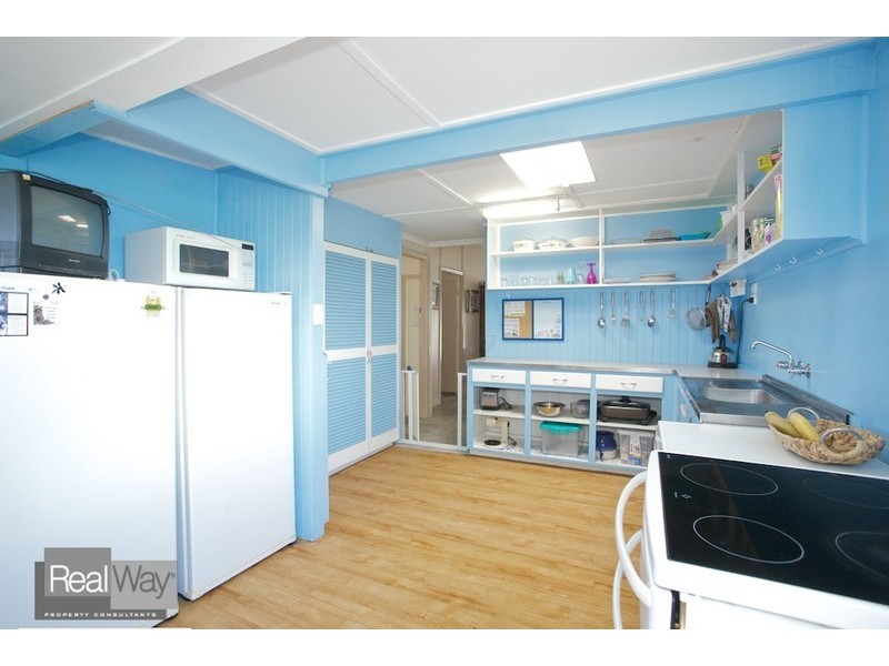 21 Langdon Avenue, Margate QLD 4019