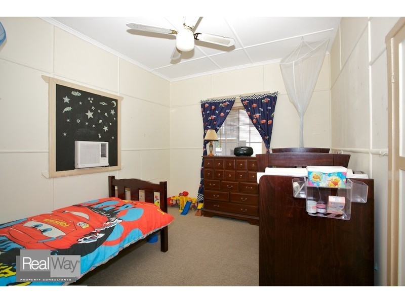 21 Langdon Avenue, Margate QLD 4019