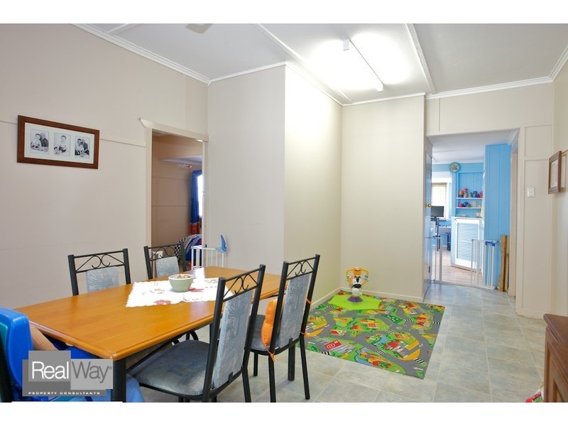 21 Langdon Avenue, Margate QLD 4019