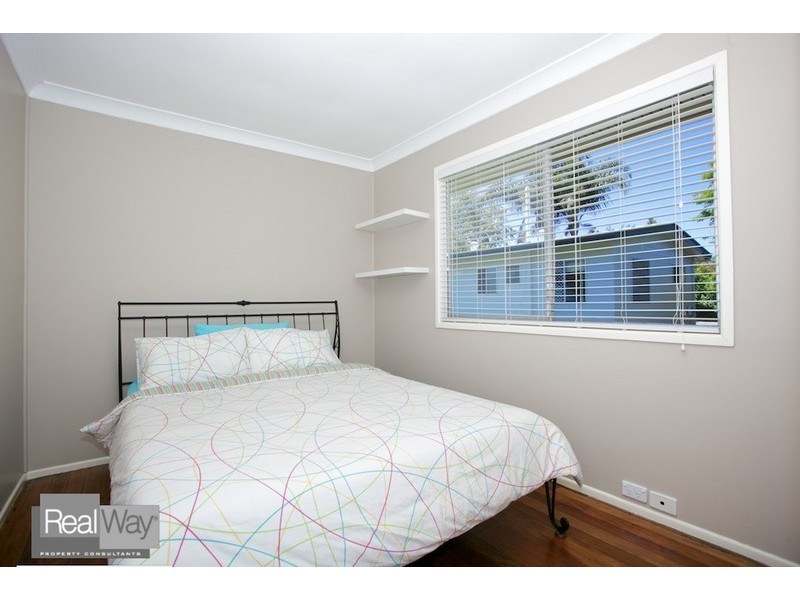 2 Ettie Street, Redcliffe QLD 4020