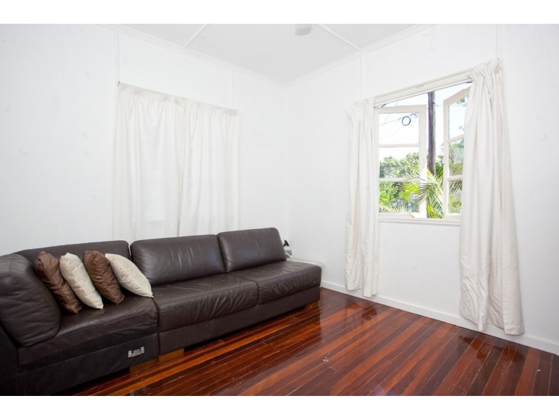 189 King Street, Clontarf QLD 4019