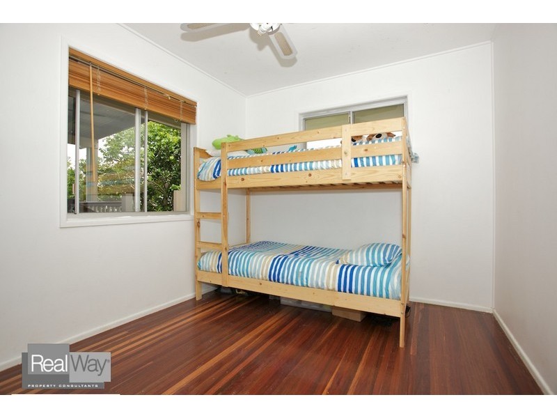 3 Deborah Street, Clontarf QLD 4019
