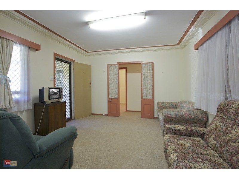 110 King Street, Woody Point QLD 4019