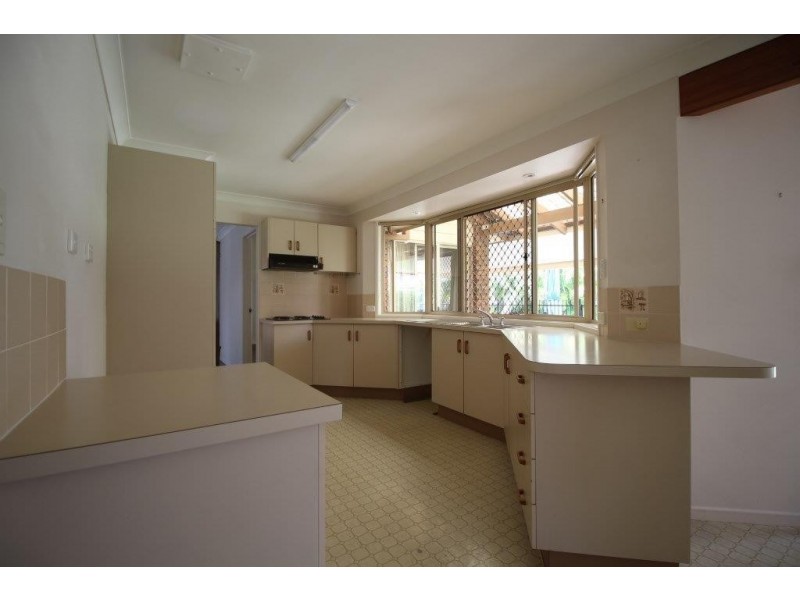 151 Griffith Road, Newport QLD 4020