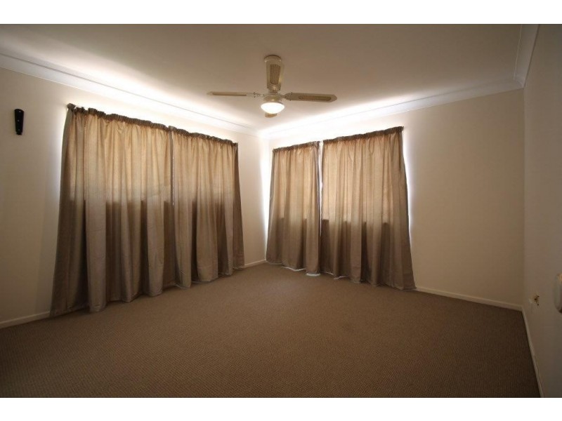 151 Griffith Road, Newport QLD 4020