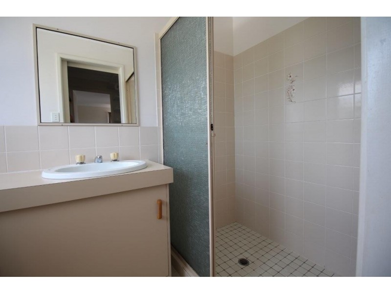 151 Griffith Road, Newport QLD 4020