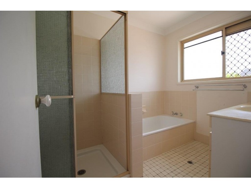 151 Griffith Road, Newport QLD 4020