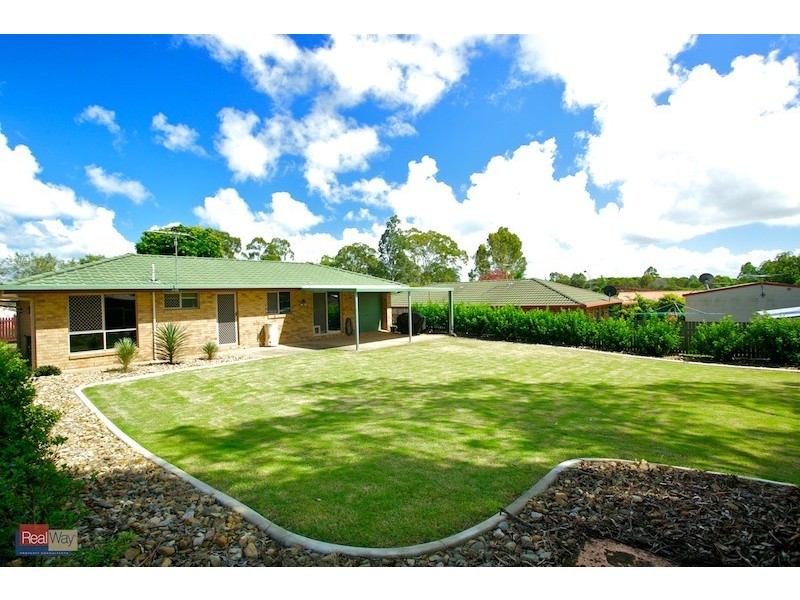 14 Jillian Street, Kallangur QLD 4503