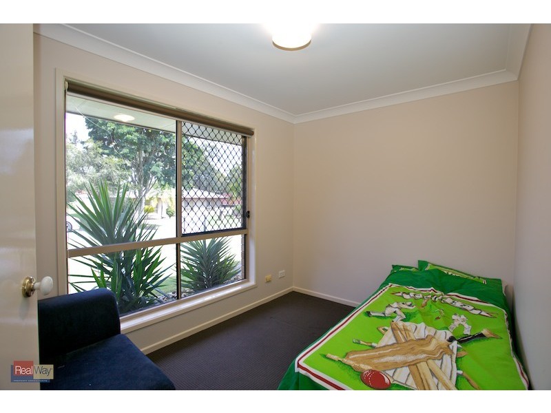 14 Jillian Street, Kallangur QLD 4503