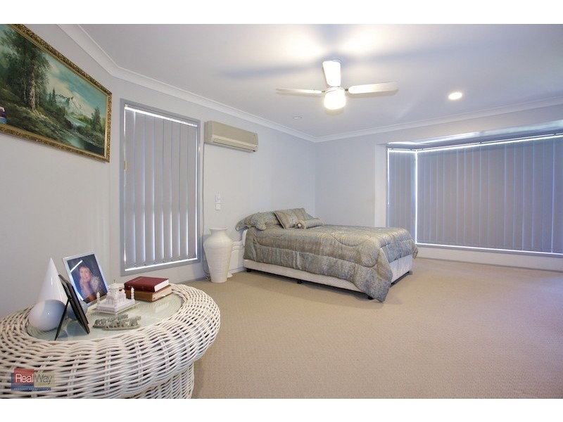 8 Duchess Street, Clontarf QLD 4019