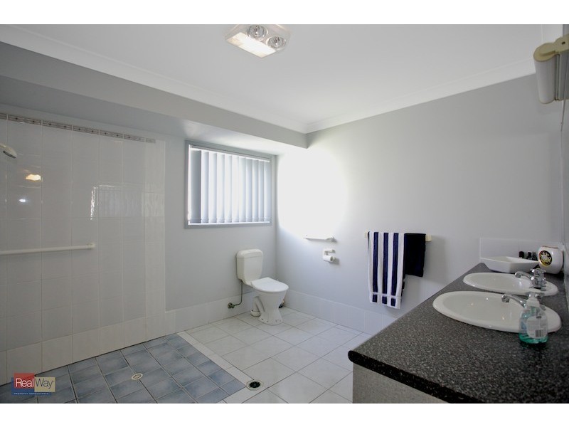 8 Duchess Street, Clontarf QLD 4019