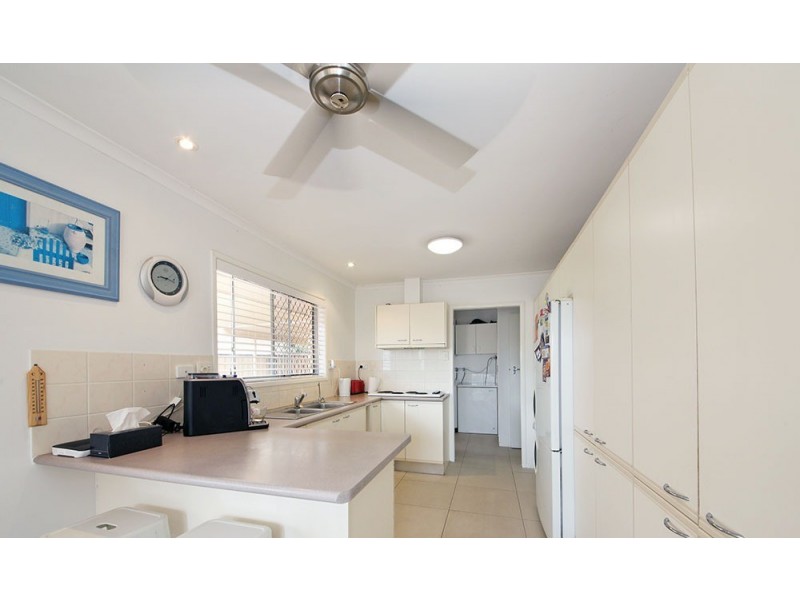 26 Pinewood Street, Redcliffe QLD 4020