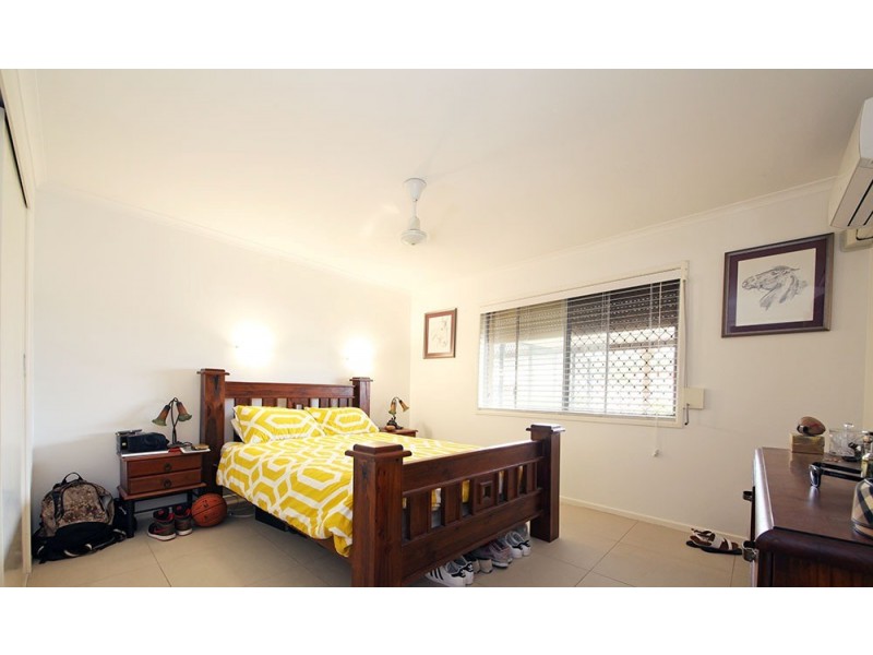 26 Pinewood Street, Redcliffe QLD 4020