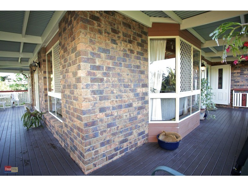 10 Lynanda Court, Rothwell QLD 4022