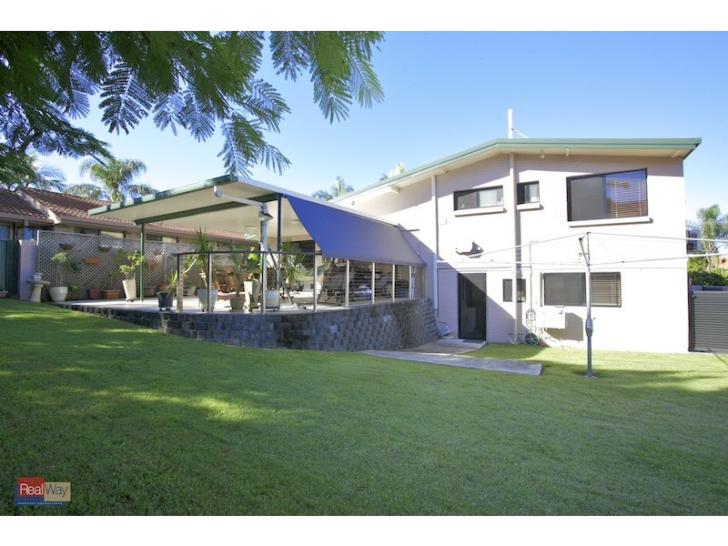 28 Shea Street, Scarborough QLD 4020