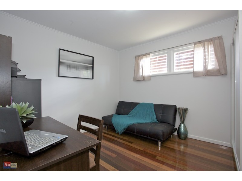 17 Kabura Street, Clontarf QLD 4019