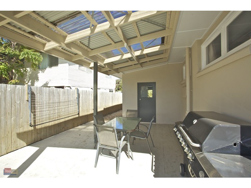 17 Kabura Street, Clontarf QLD 4019