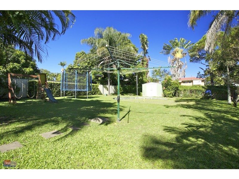 27 Porter Street, Redcliffe QLD 4020