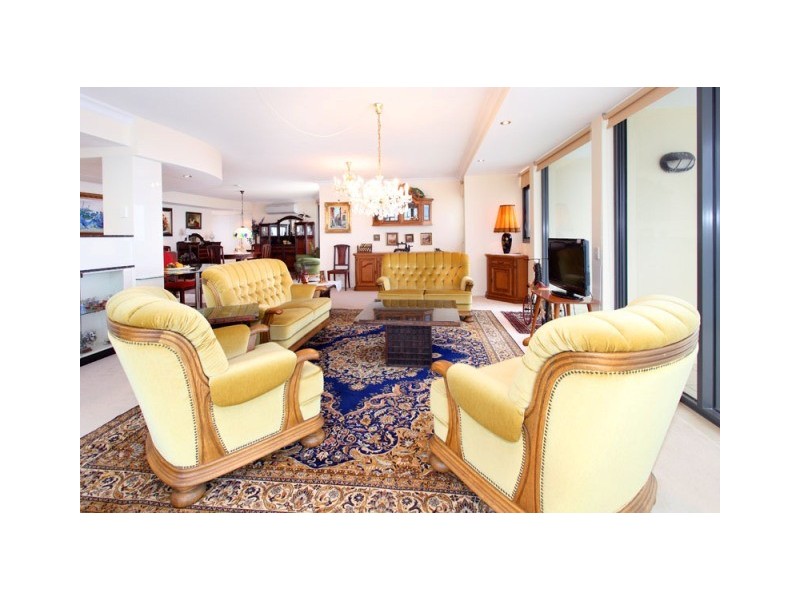 11/36 Prince Edward Parade, Redcliffe QLD 4020
